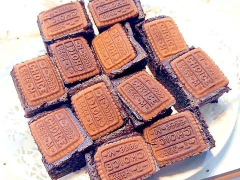チョイスビスケットを乗せて!チョイスブラウニー♪